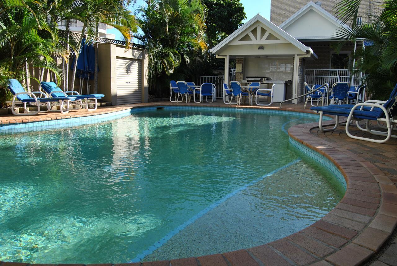 Budds Beach Apartments Surfers Paradise Exterior photo